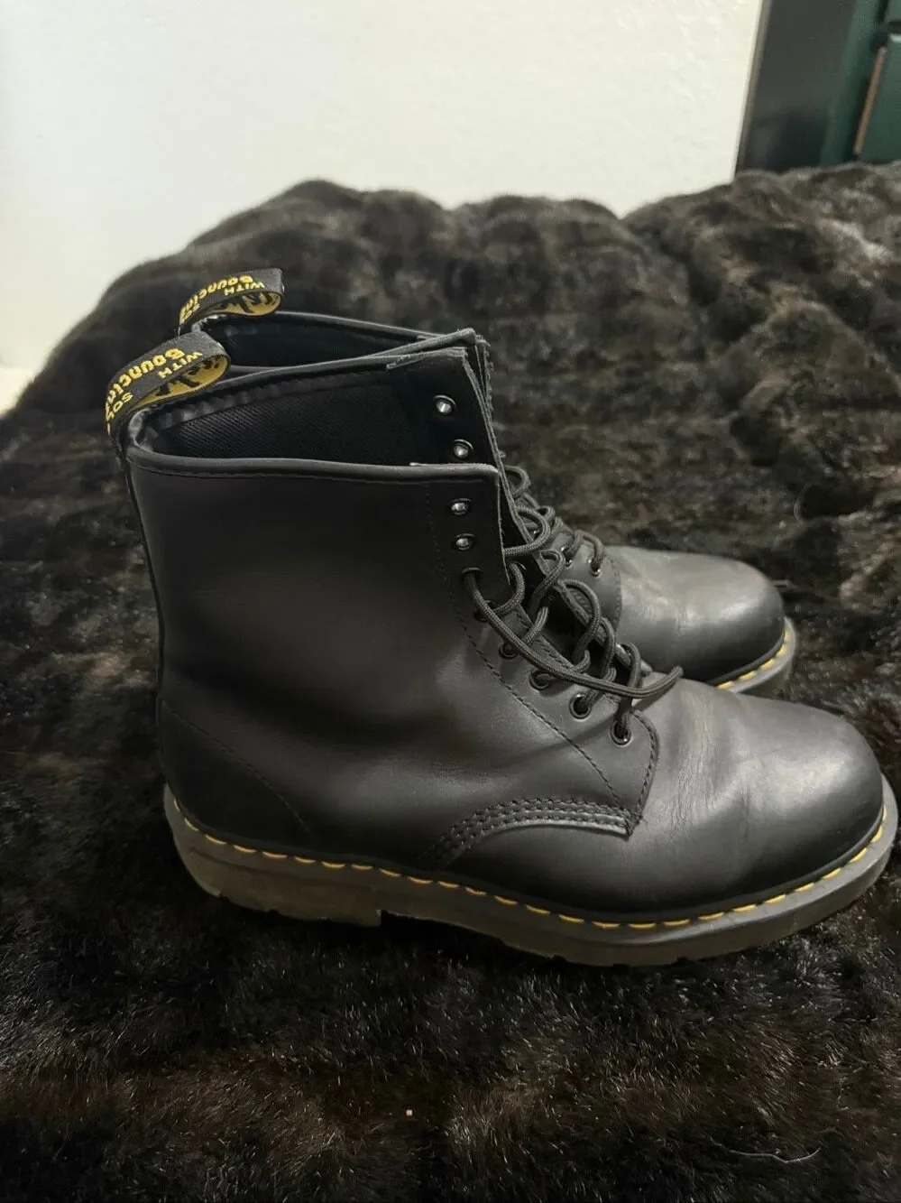 Doc Dr. Martens 1460  Black Leather Combat Boots Lace-Up shoes 13